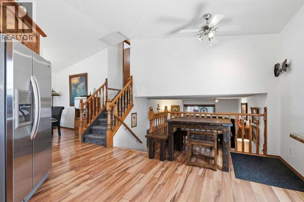 672 Macewan Drive NW - 8