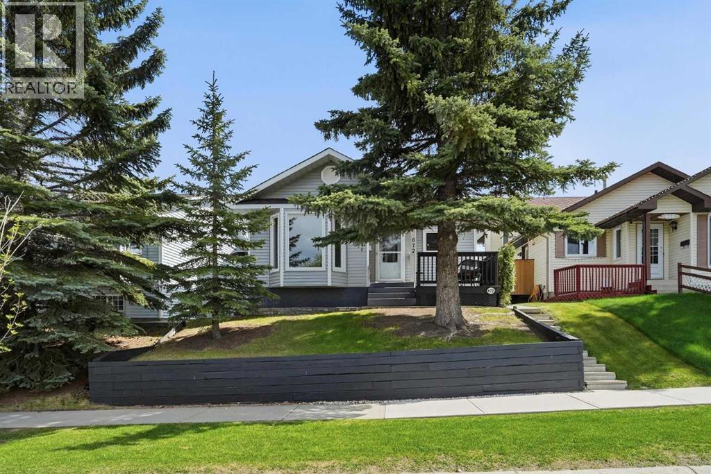 672 Macewan Drive NW - 30