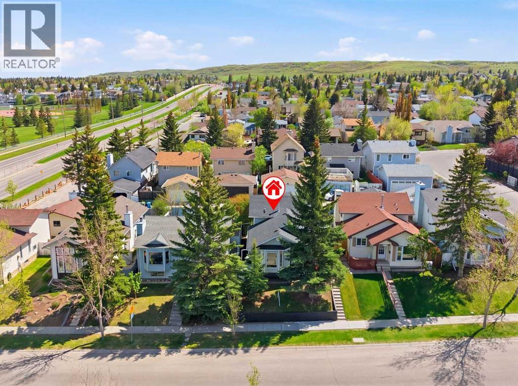 672 Macewan Drive NW - 31