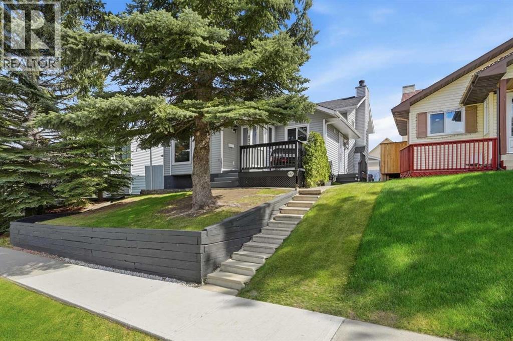 672 Macewan Drive NW - 29
