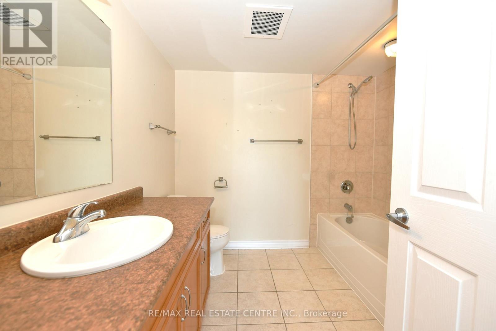 #418 8 HARRIS STREET - 10