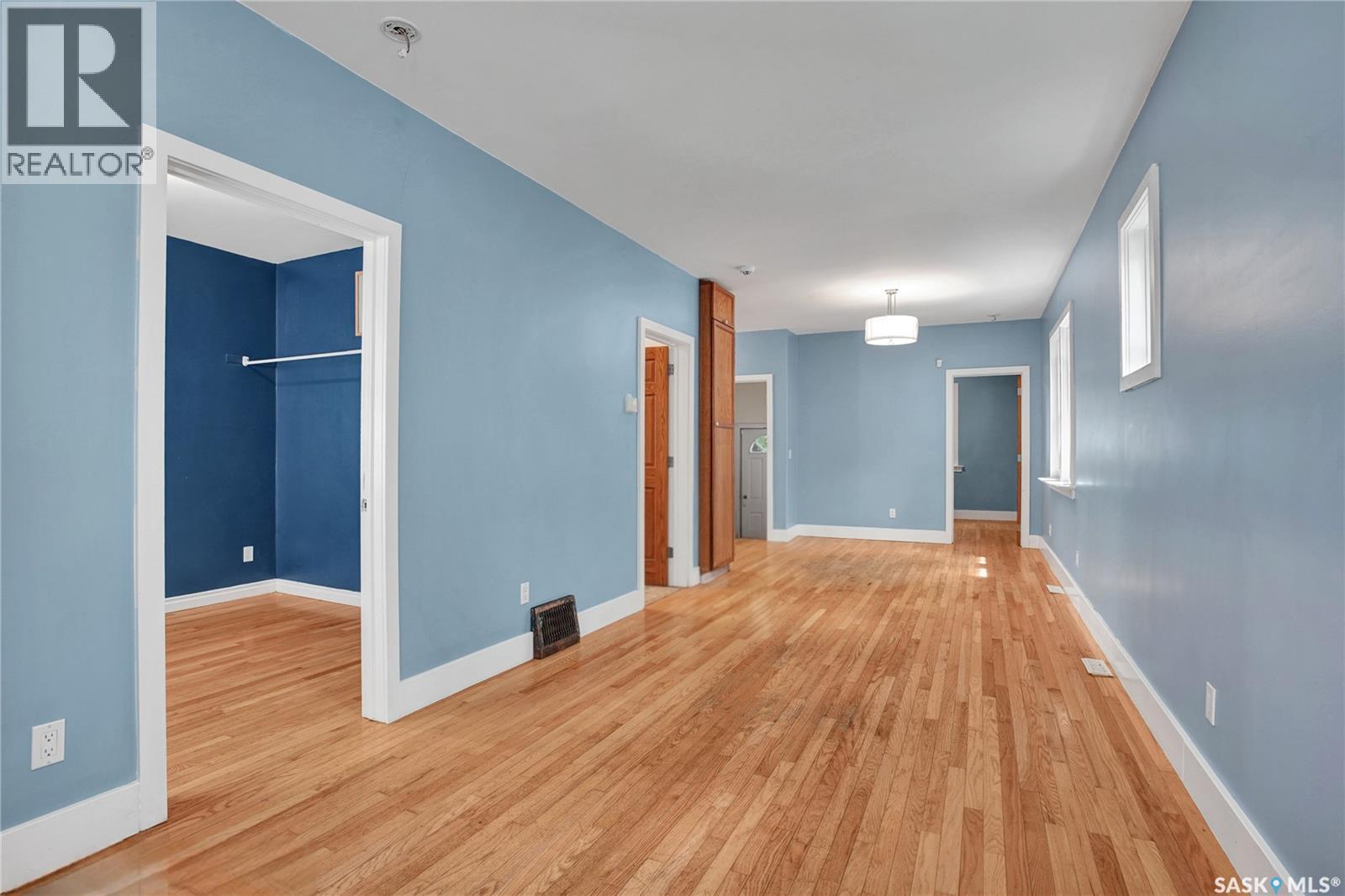 220 N AVENUE S - Image 3