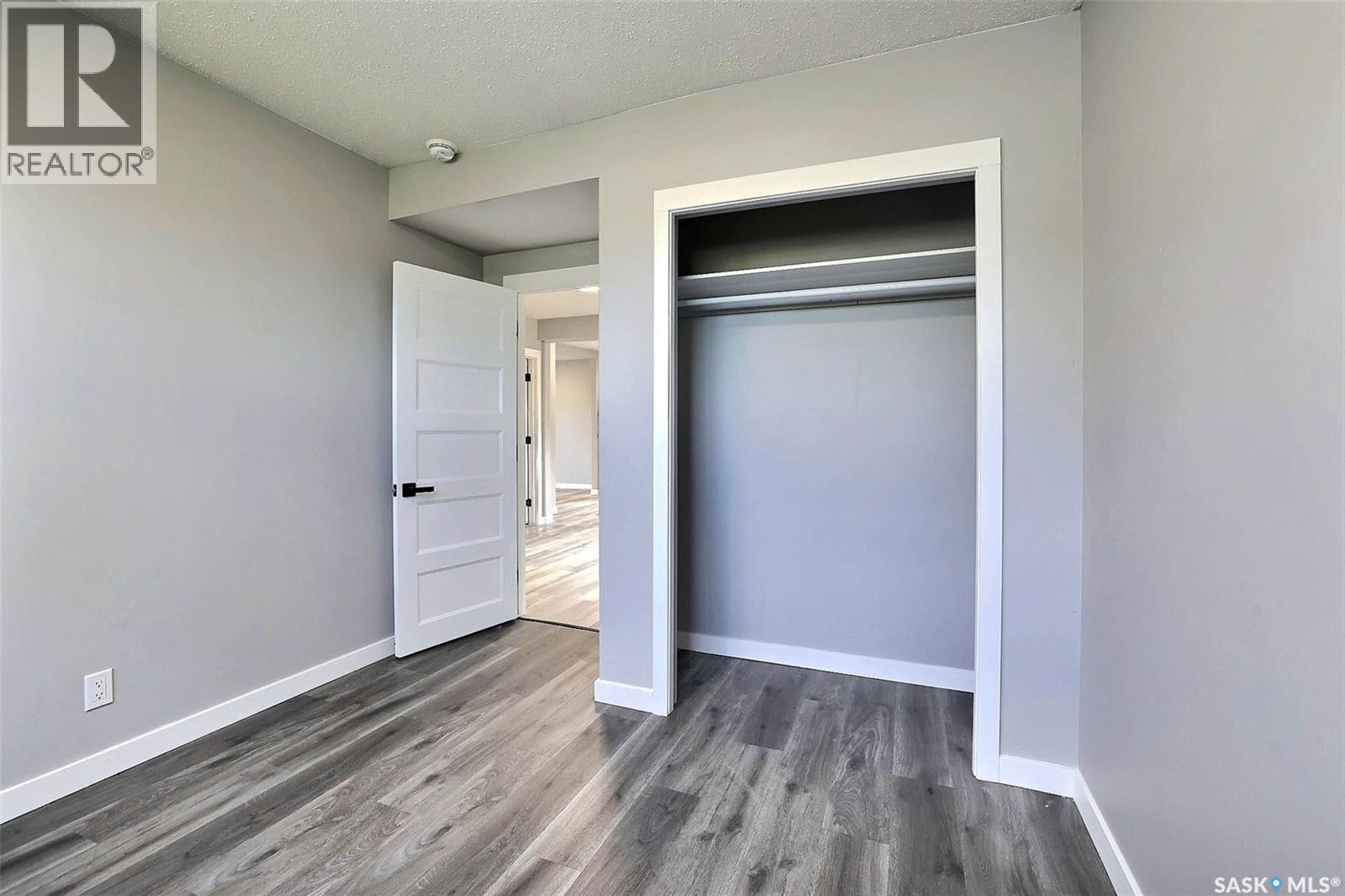 #650 Robinson STREET - 14