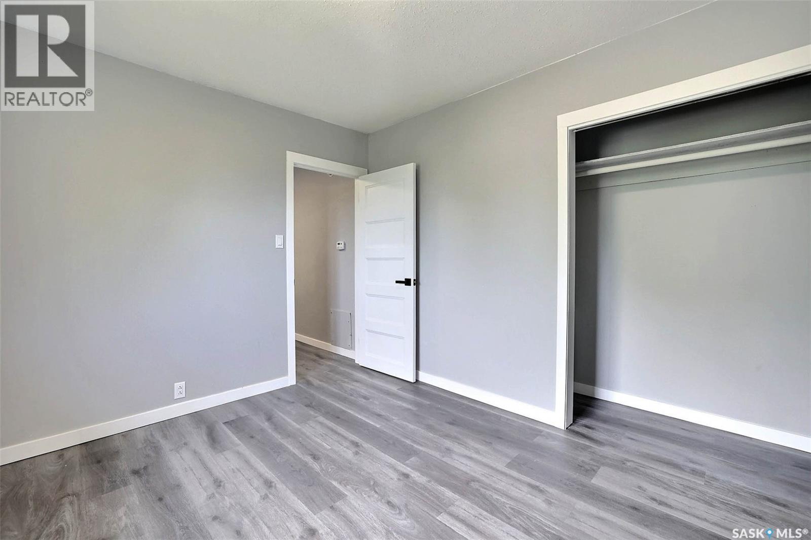 #650 Robinson STREET - 29