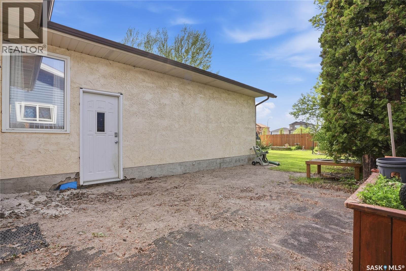 742 McCormack ROAD - 38
