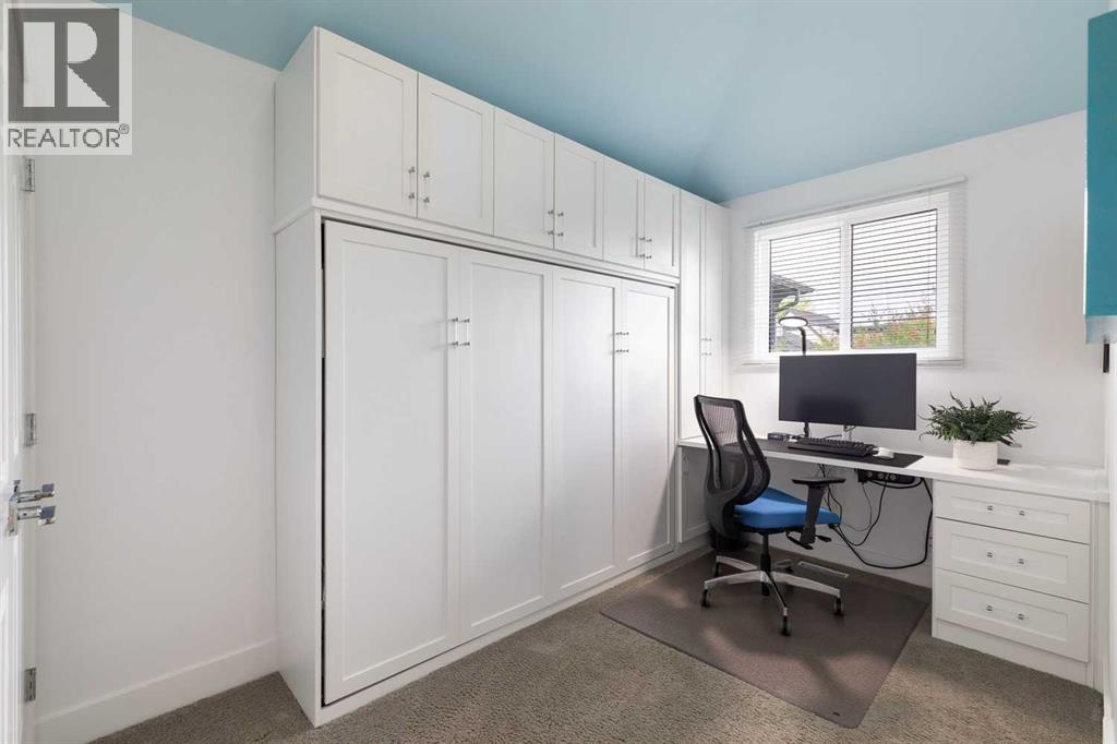 329 10A Street NW - 28