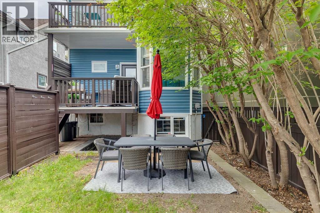 329 10A Street NW - 34