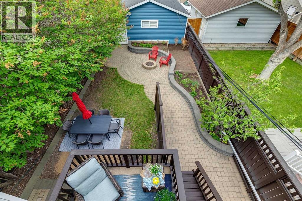 329 10A Street NW - 7