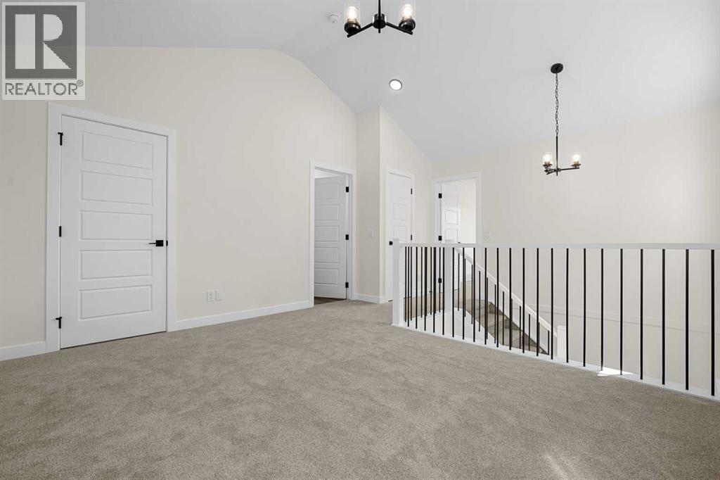568 Buffaloberry Manor SE - 20