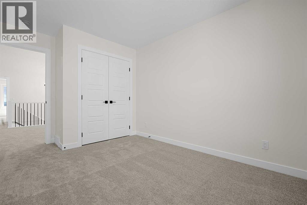 568 Buffaloberry Manor SE - 28
