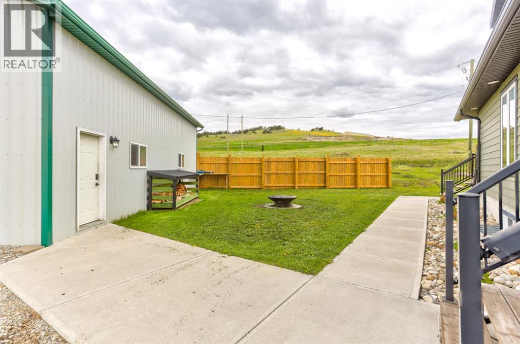 2222 TWP RD 7-5 - 4