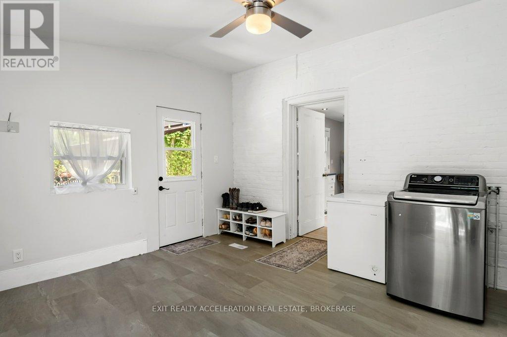 120 ADELPHI STREET - 15