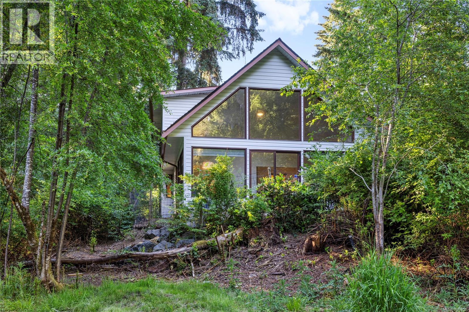 1352 Englishman River Rd - 14