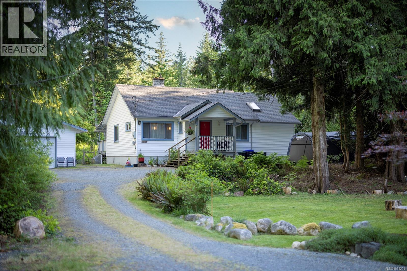 1352 Englishman River Rd - 8