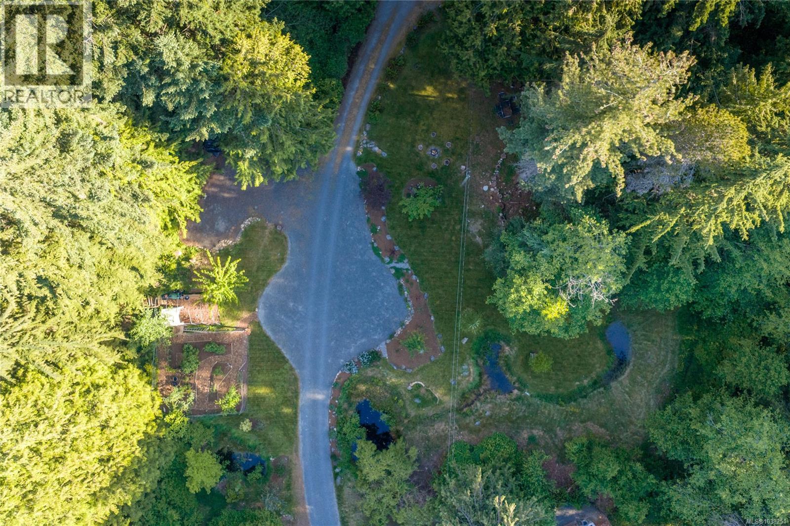 1352 Englishman River Rd - 58