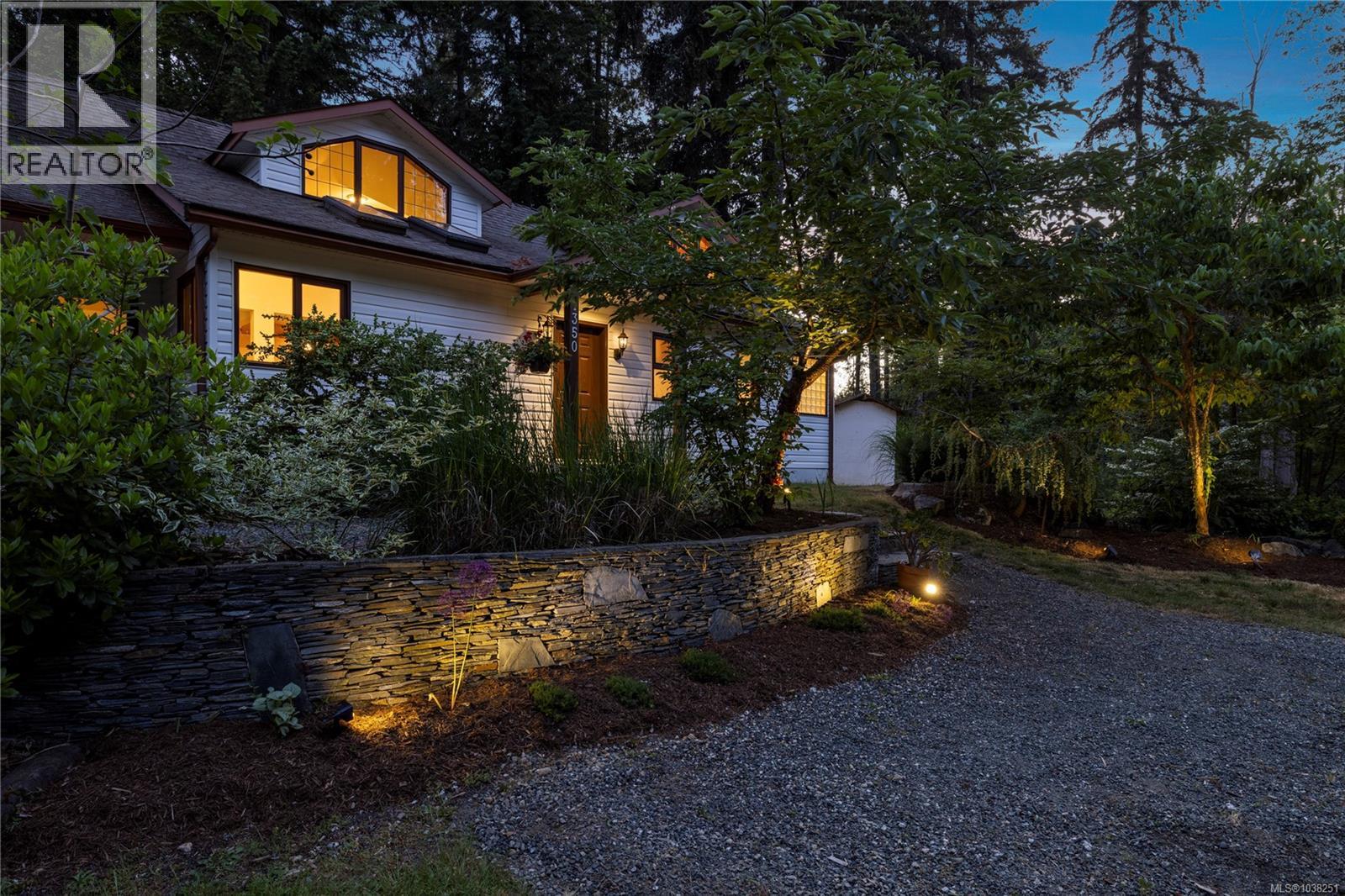 1352 Englishman River Rd - 76