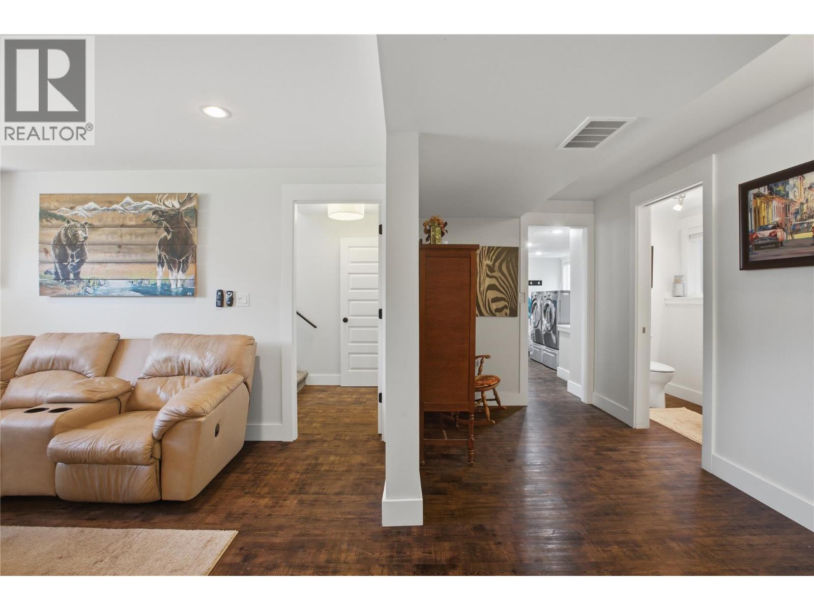 6273 DALLAS Drive - 35