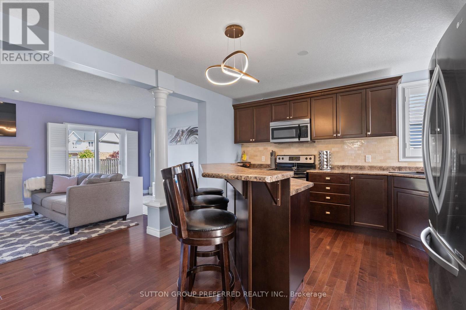 1076 SILVERFOX DRIVE - 14