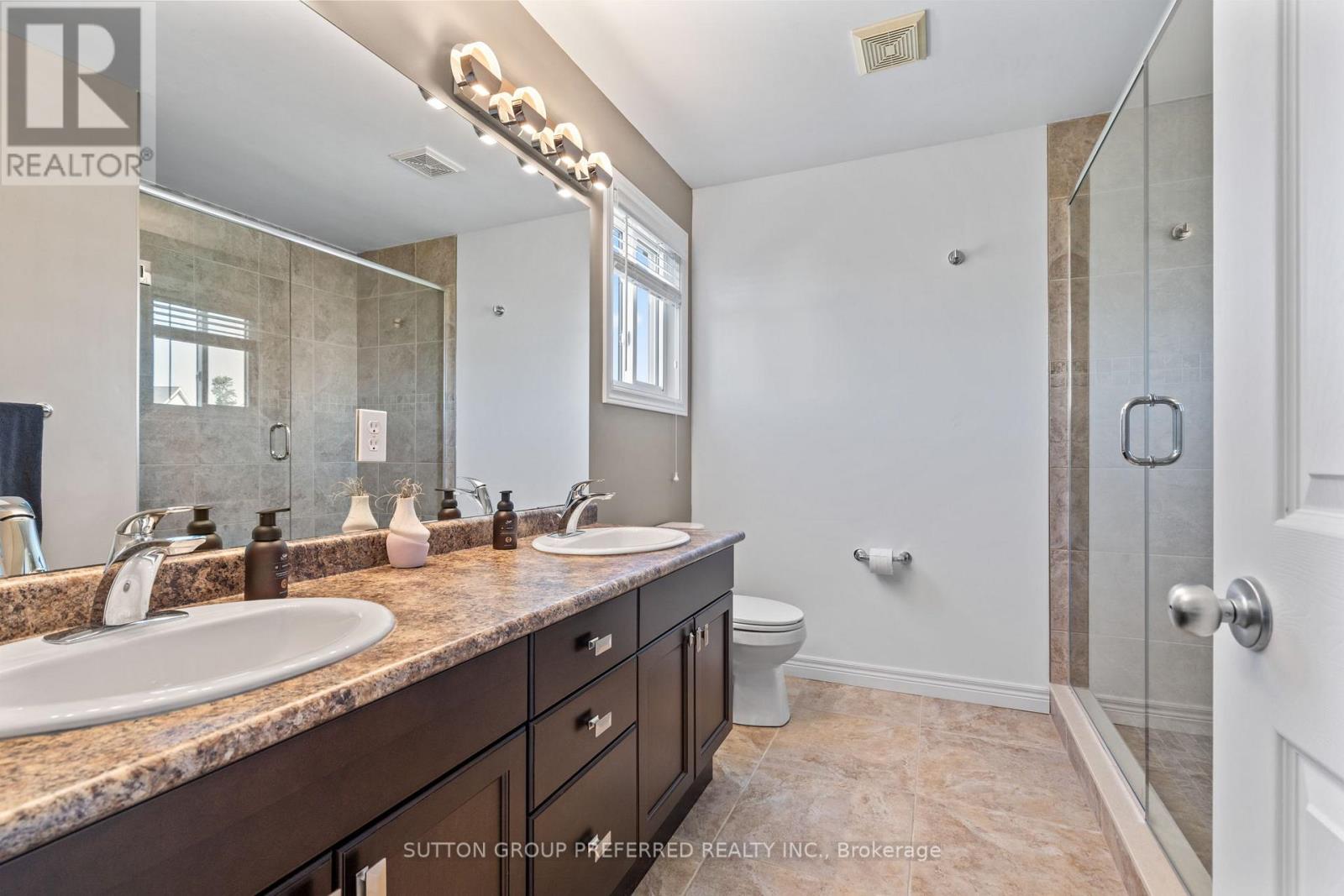 1076 SILVERFOX DRIVE - 23