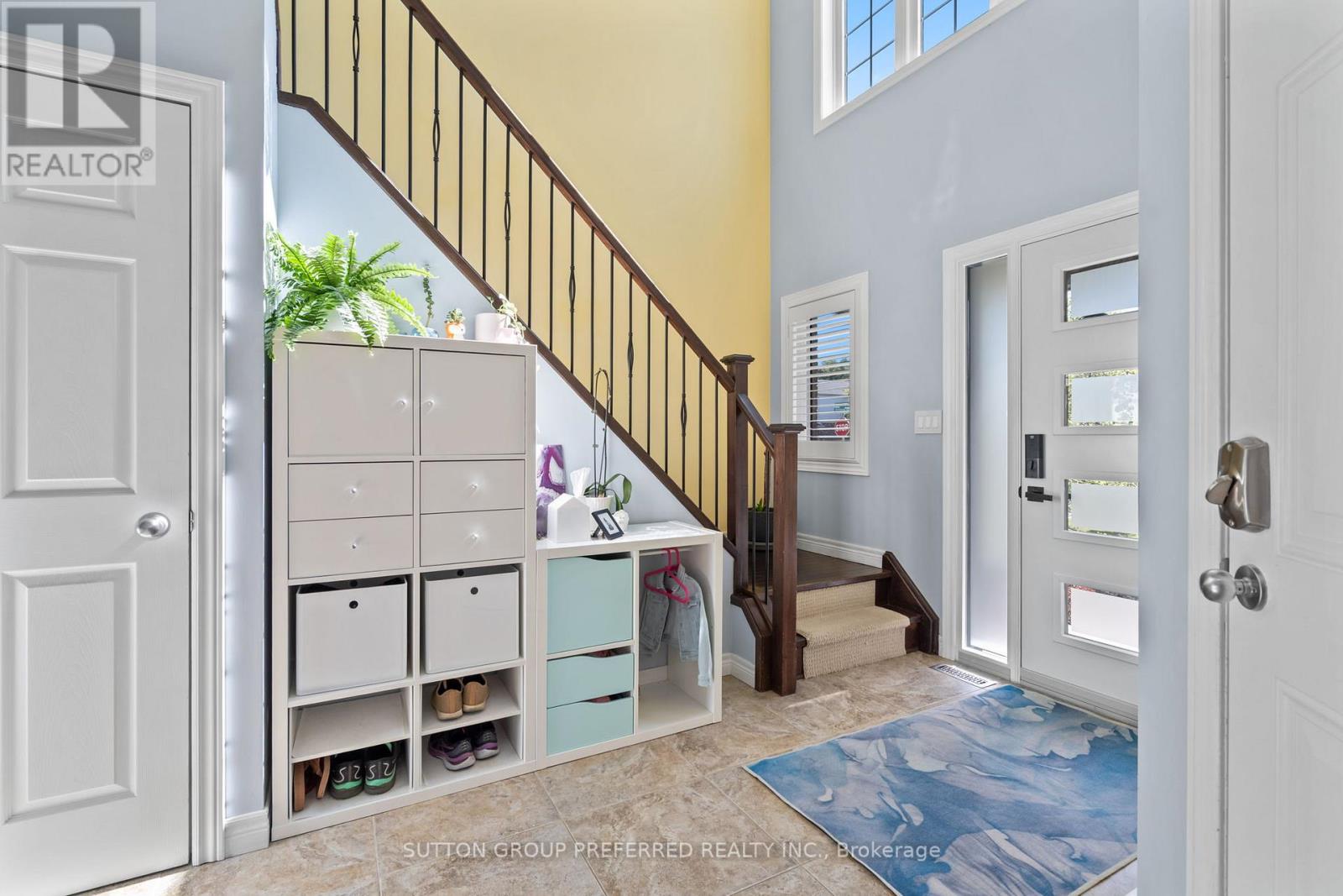 1076 SILVERFOX DRIVE - 5