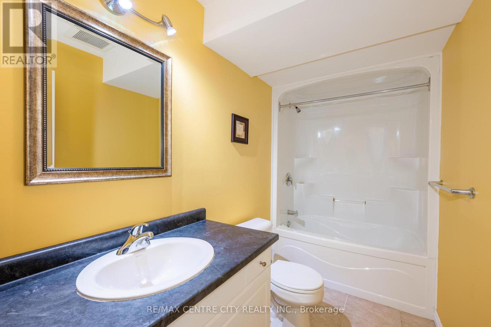 19 HAMILTON STREET - 23