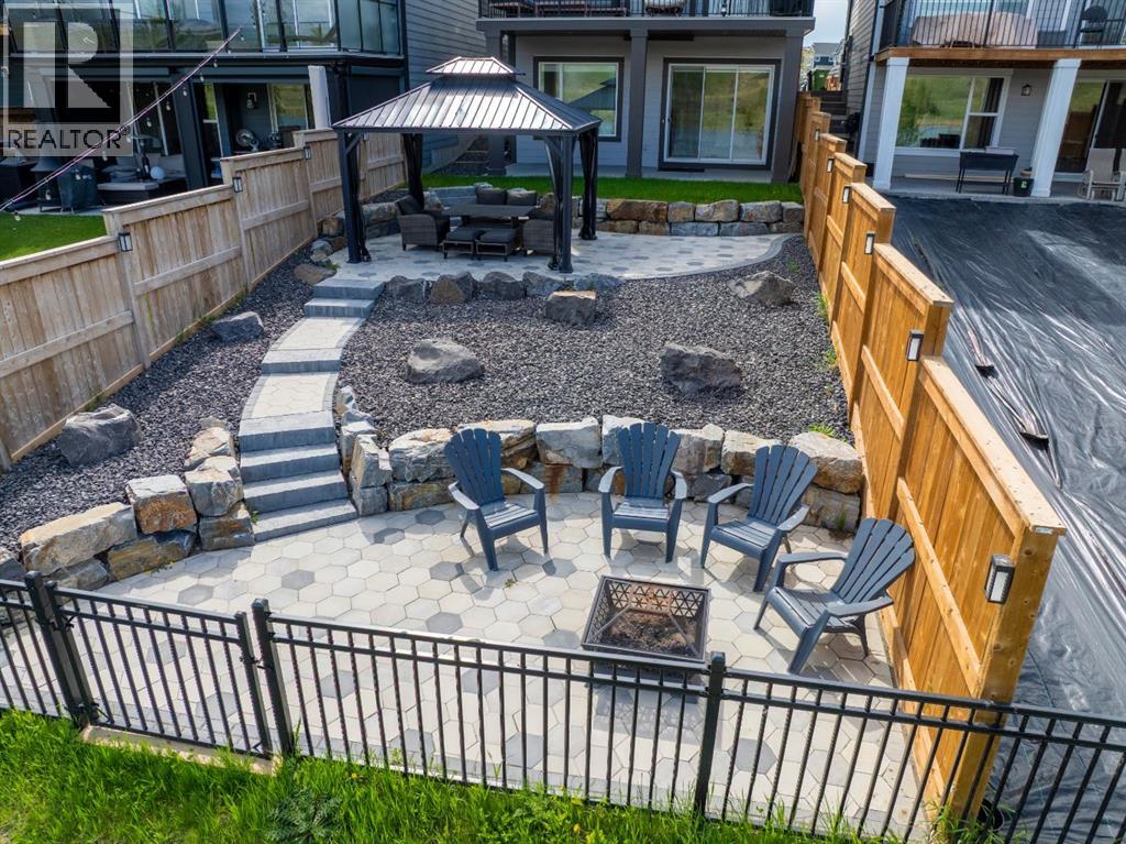 152 Cranbrook Gardens SE - 29