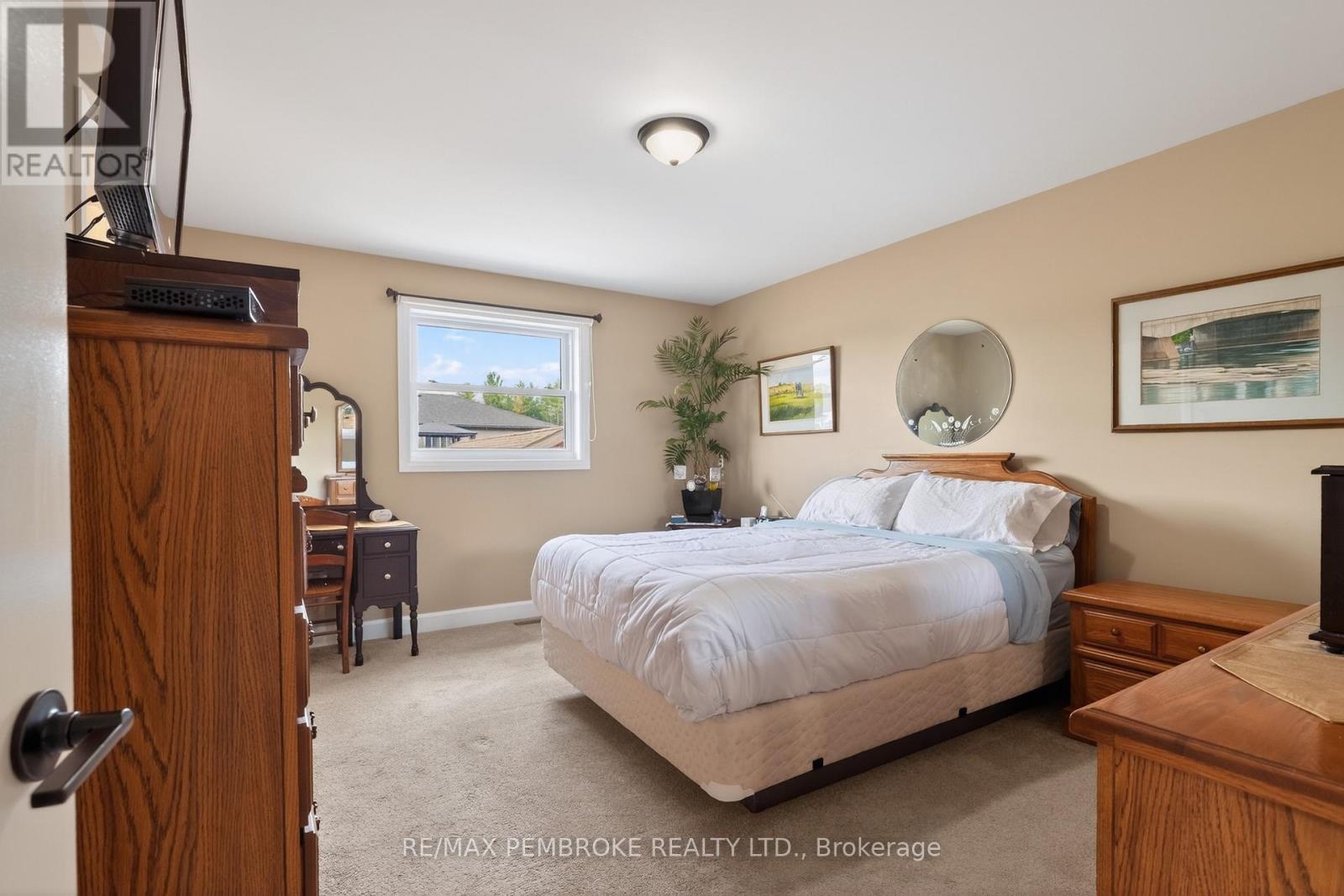 27 TERRANCE DRIVE - 14
