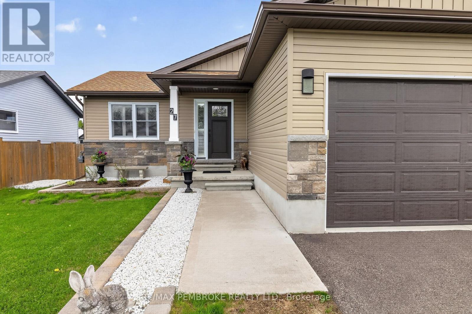 27 TERRANCE DRIVE - 2