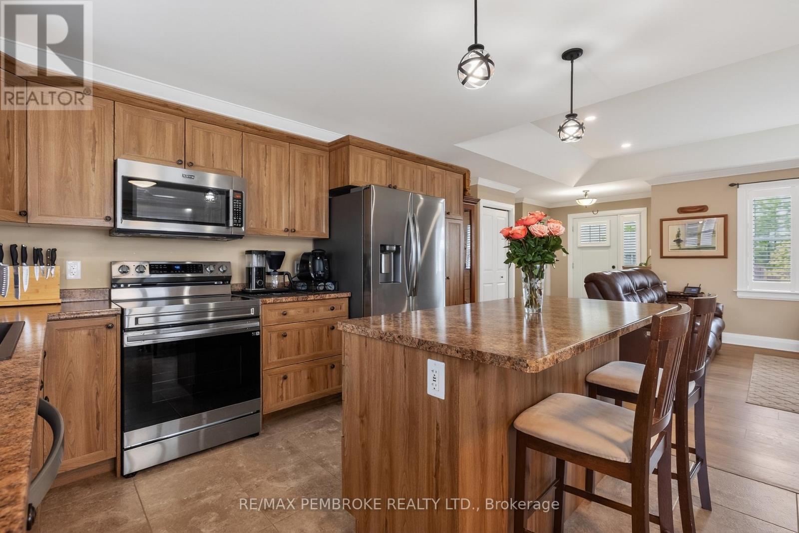 27 TERRANCE DRIVE - 8