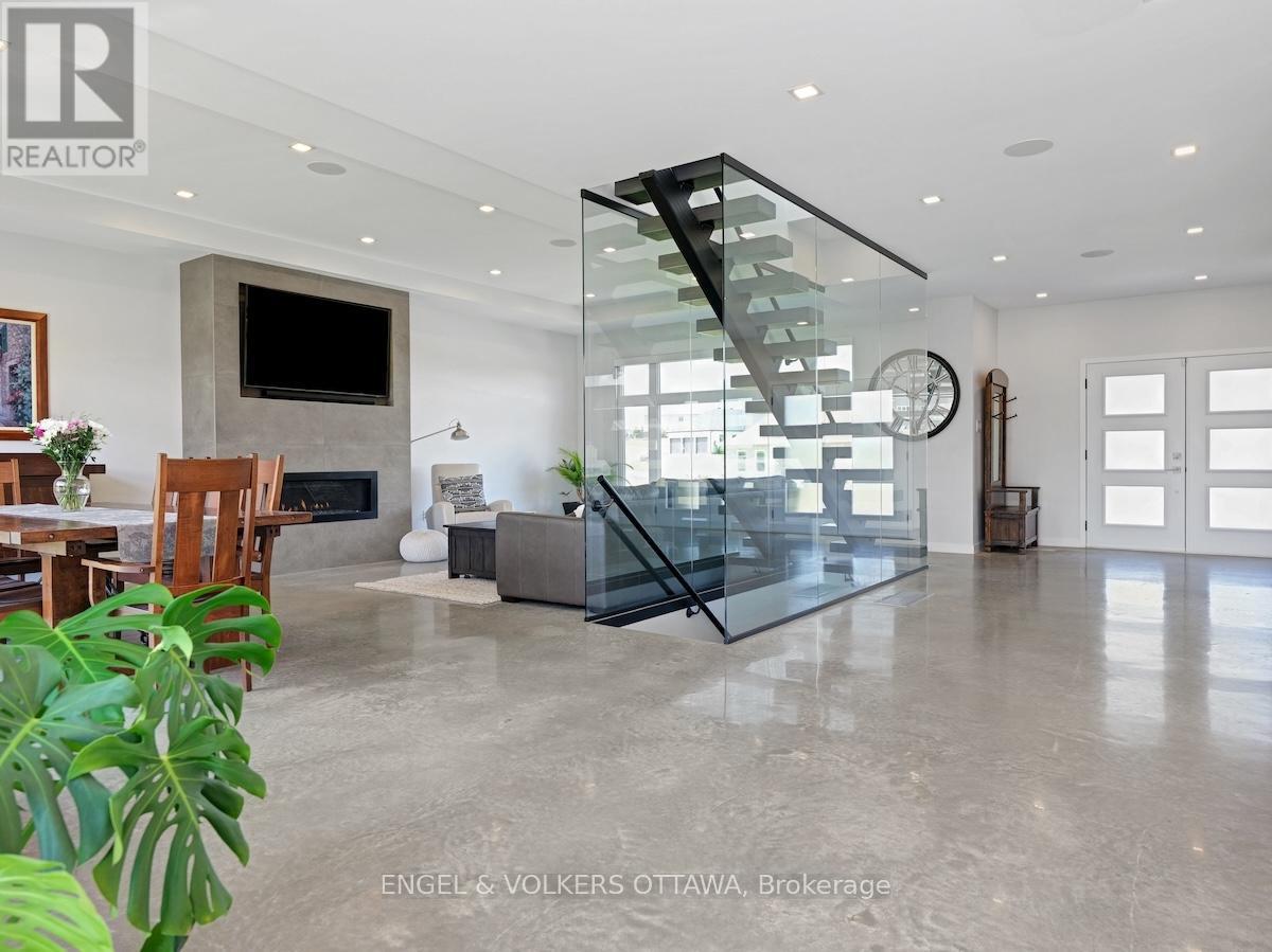 46 FOREST HILL ROAD - 4