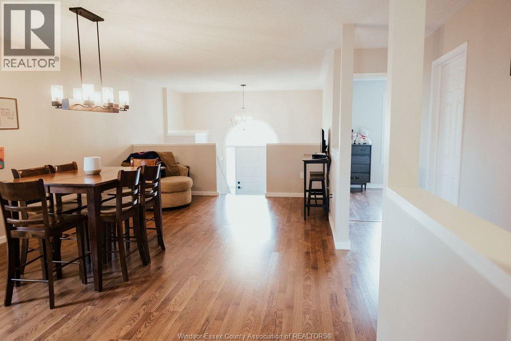 121 Queen STREET South - Image 10