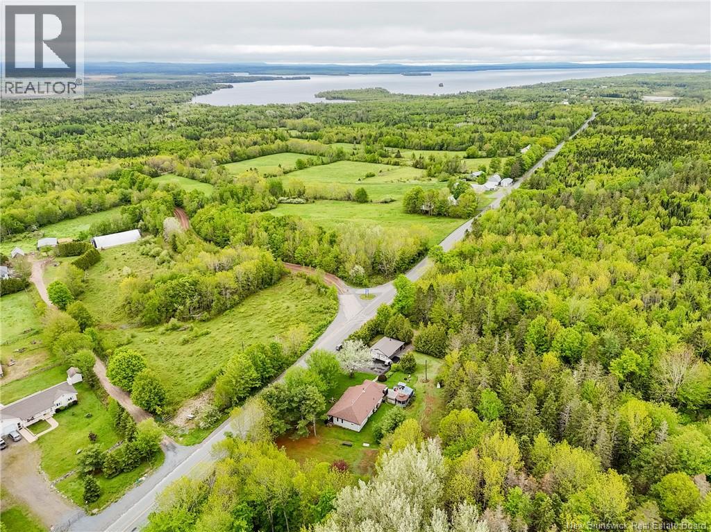 398 Tweedside Road - 47