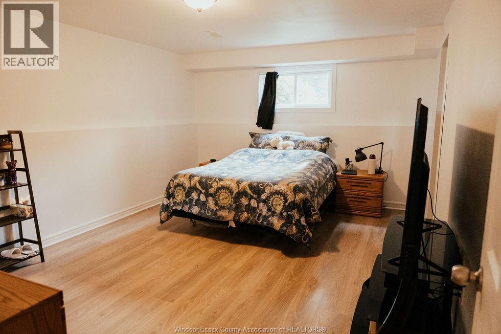 121 Queen STREET South - 29