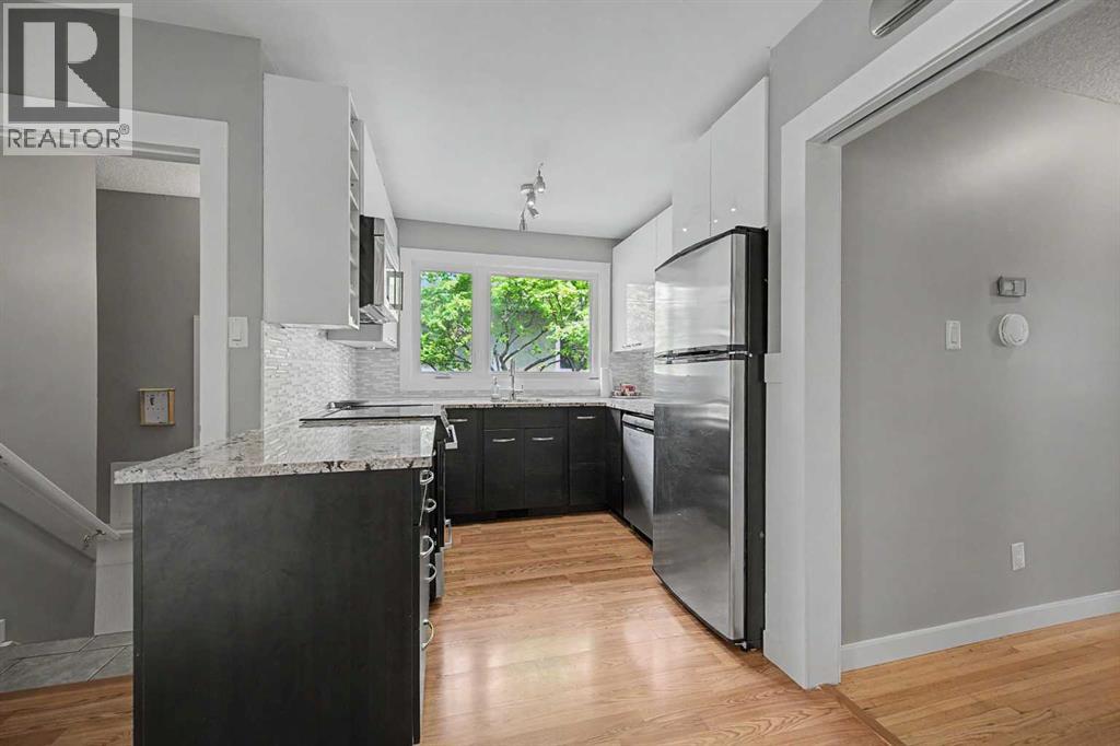 6322 37 Street SW - 8