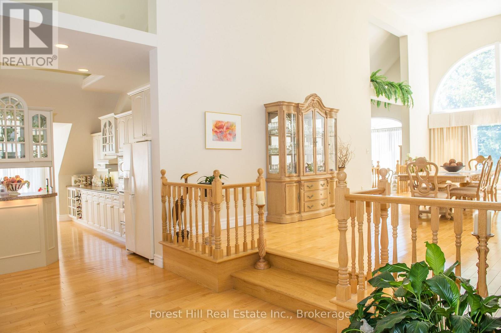 1066 MAIN STREET - 5