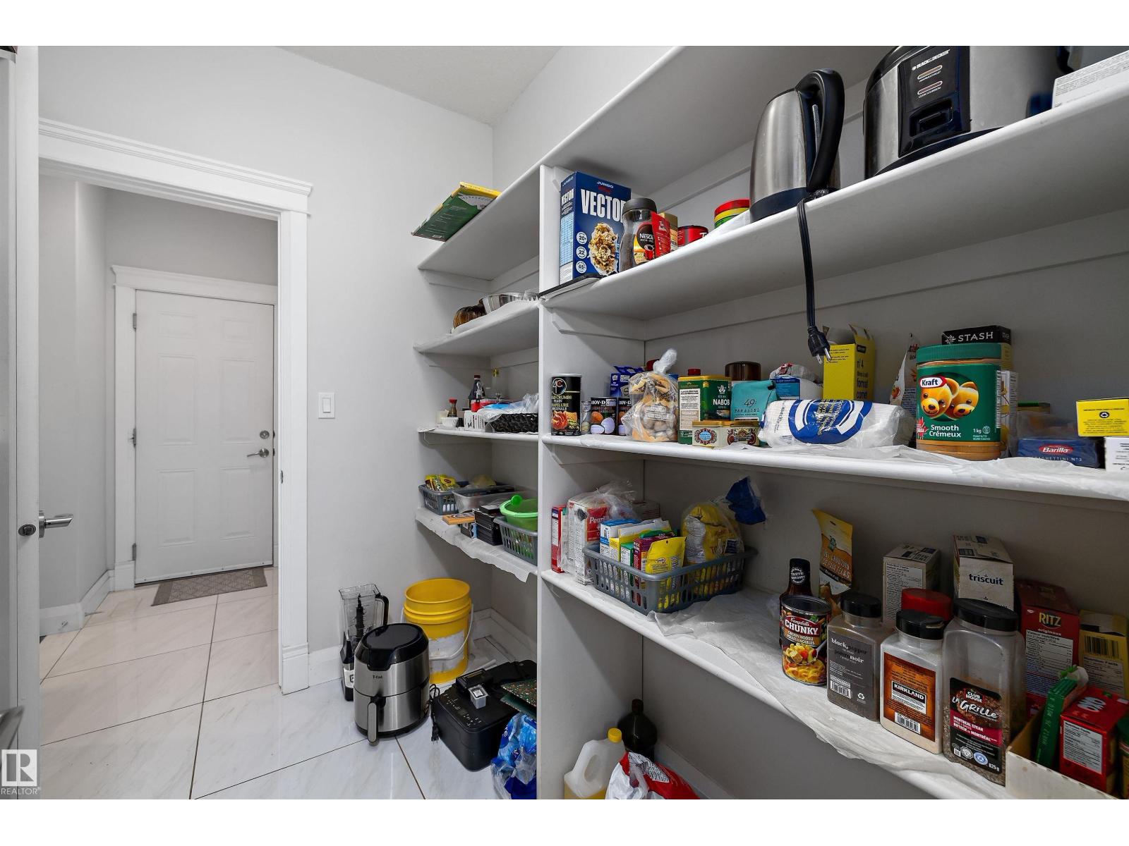 16758 62 ST NW - 17