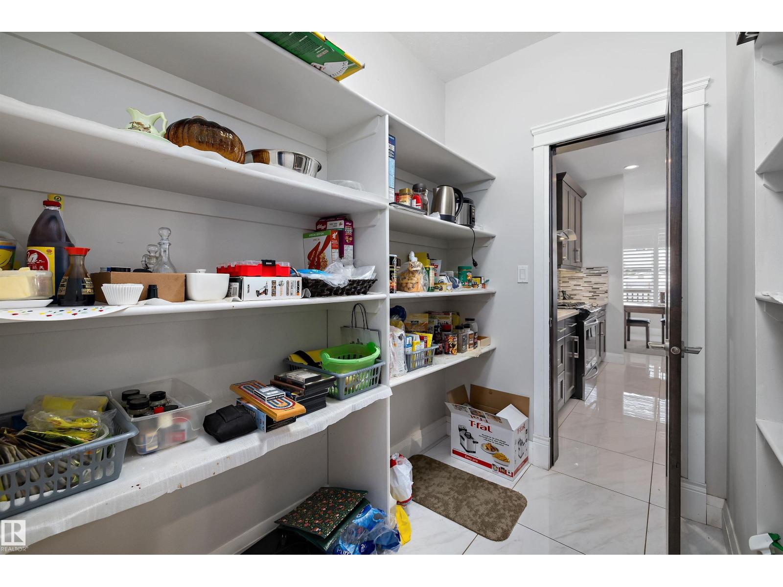 16758 62 ST NW - 18