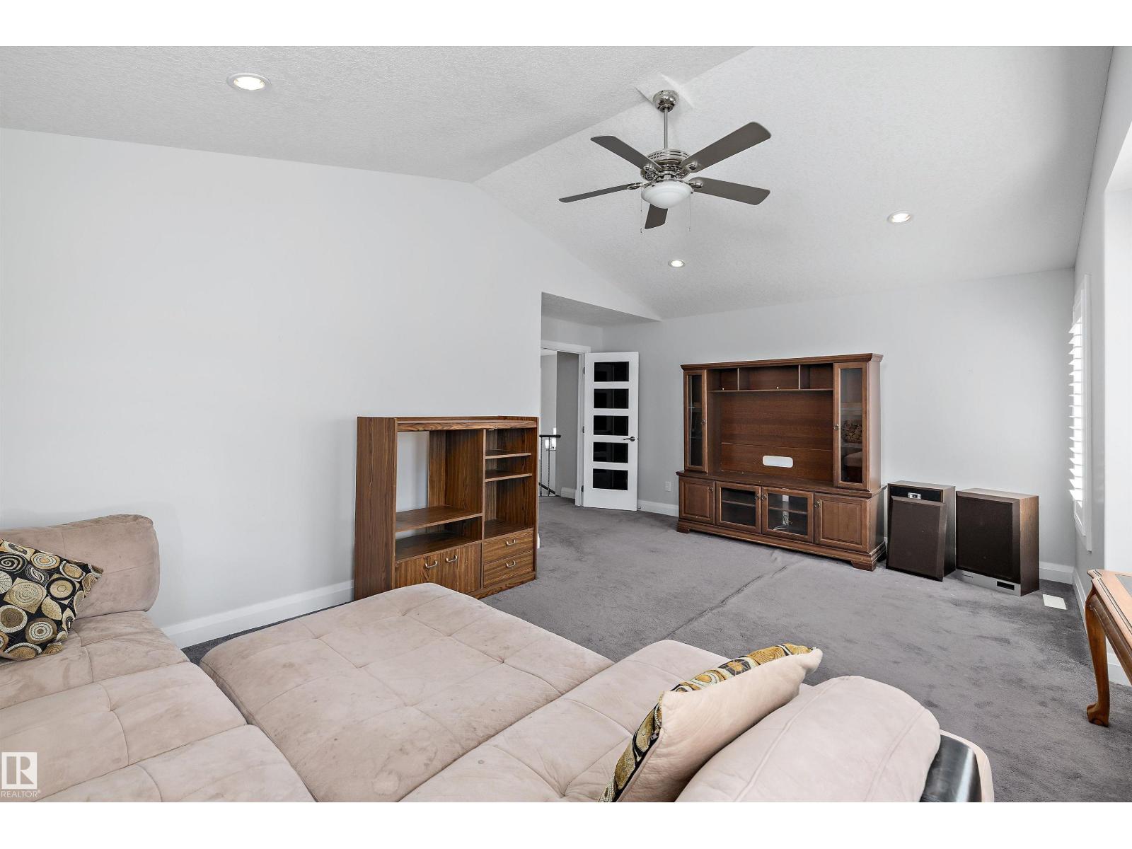 16758 62 ST NW - 26