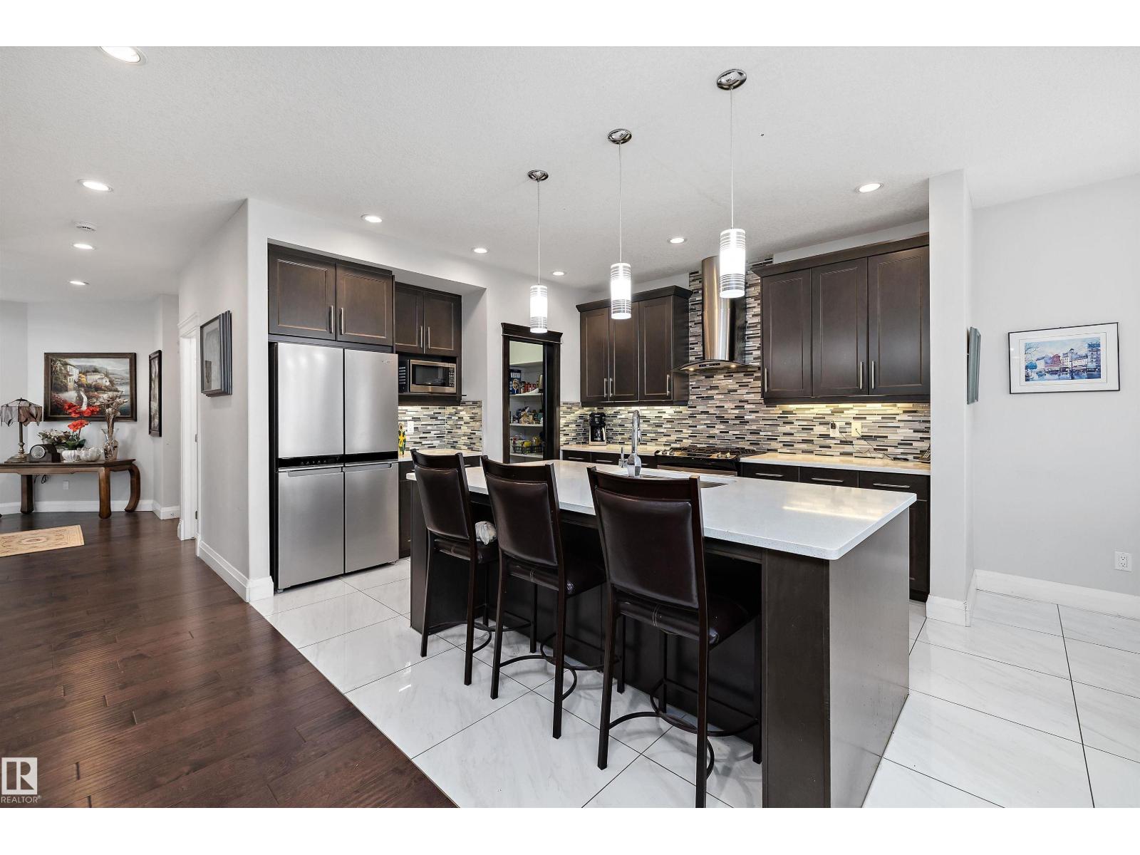 16758 62 ST NW - 7