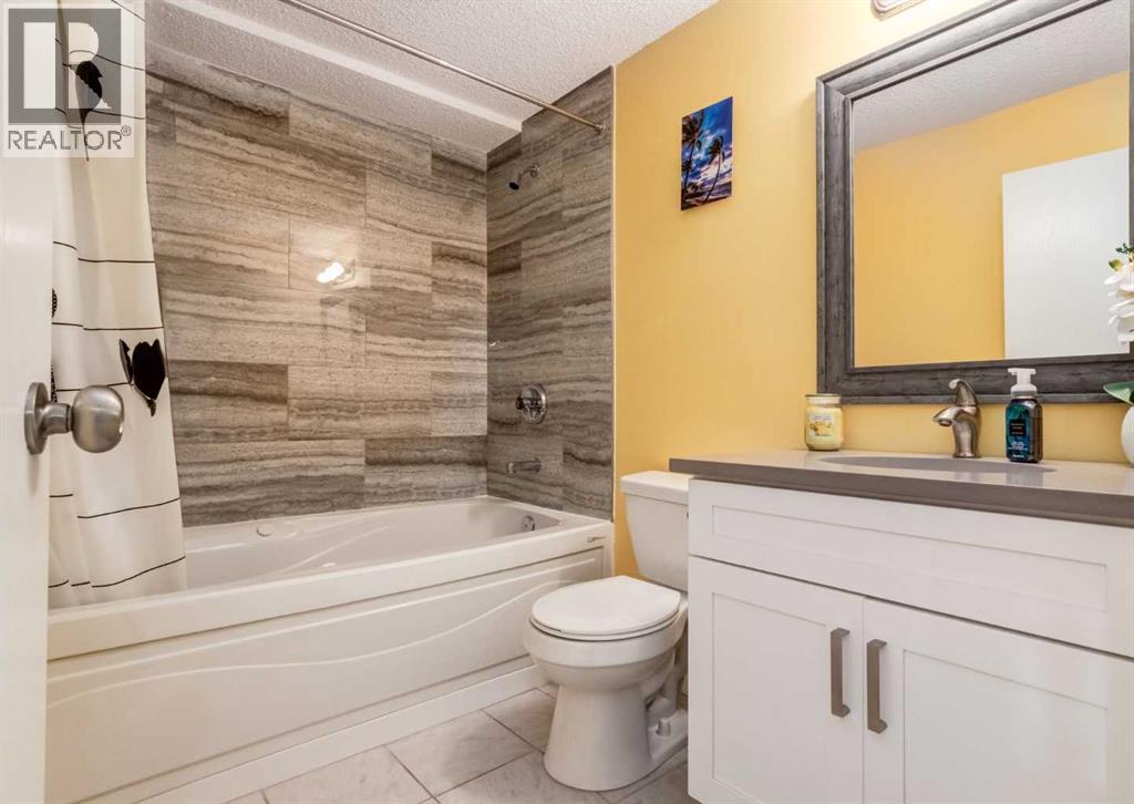 927 124 Avenue SW - 26