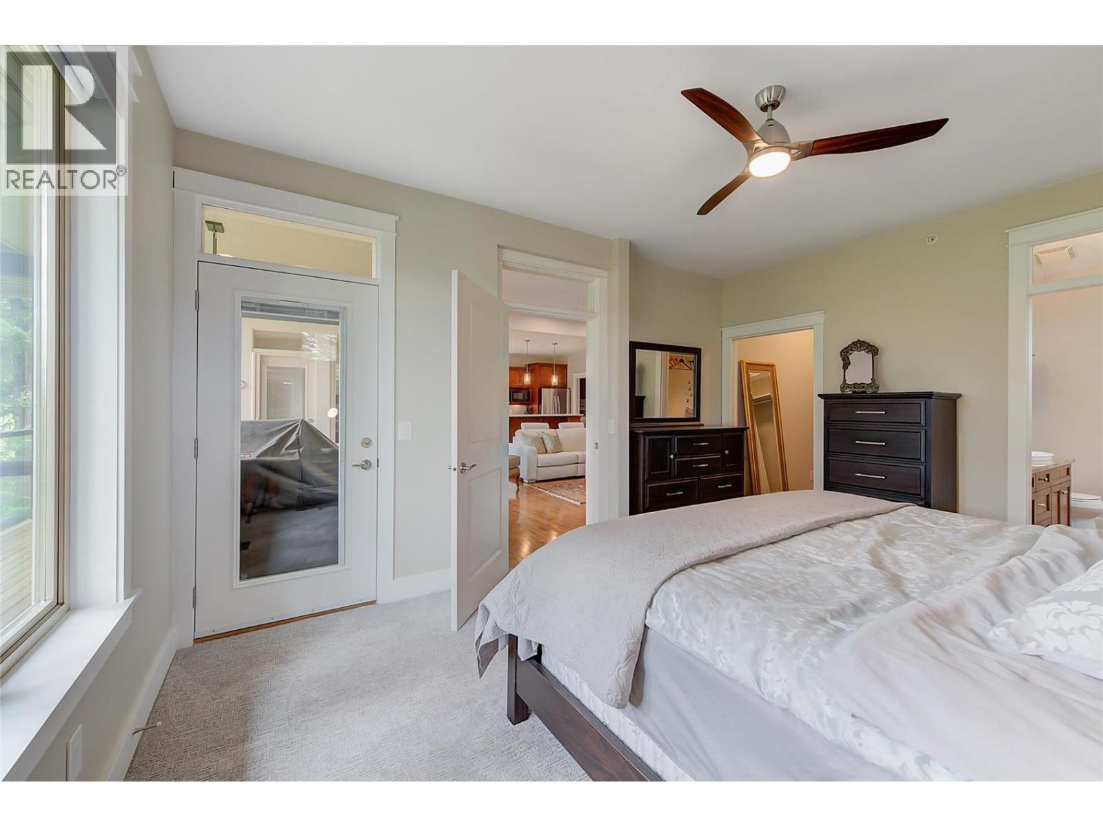 210 Dormie Place, Vernon