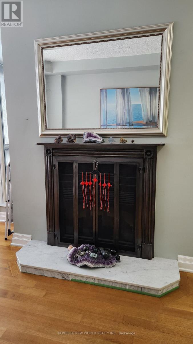 #PH-F 7 BROADWAY AVENUE - 17