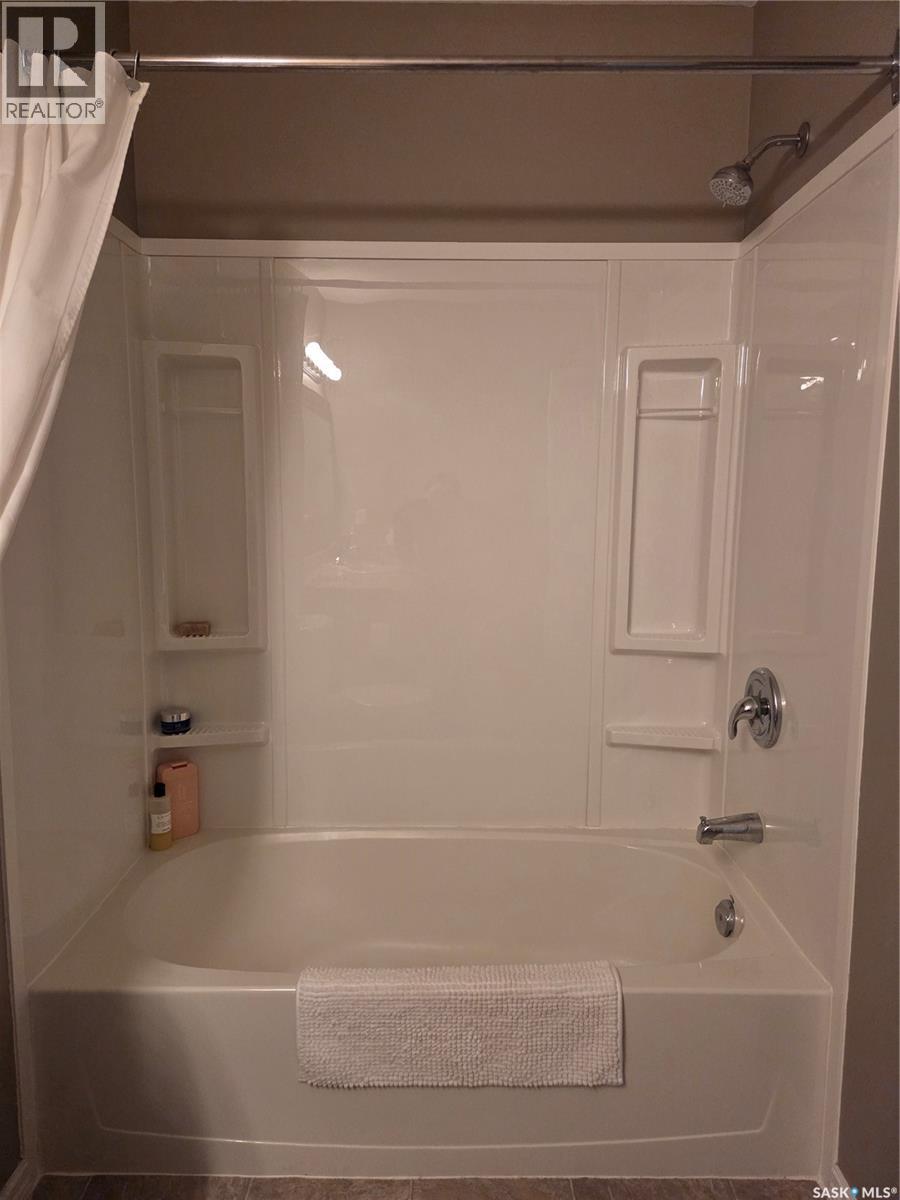 #4144 Buckingham DRIVE E - 12