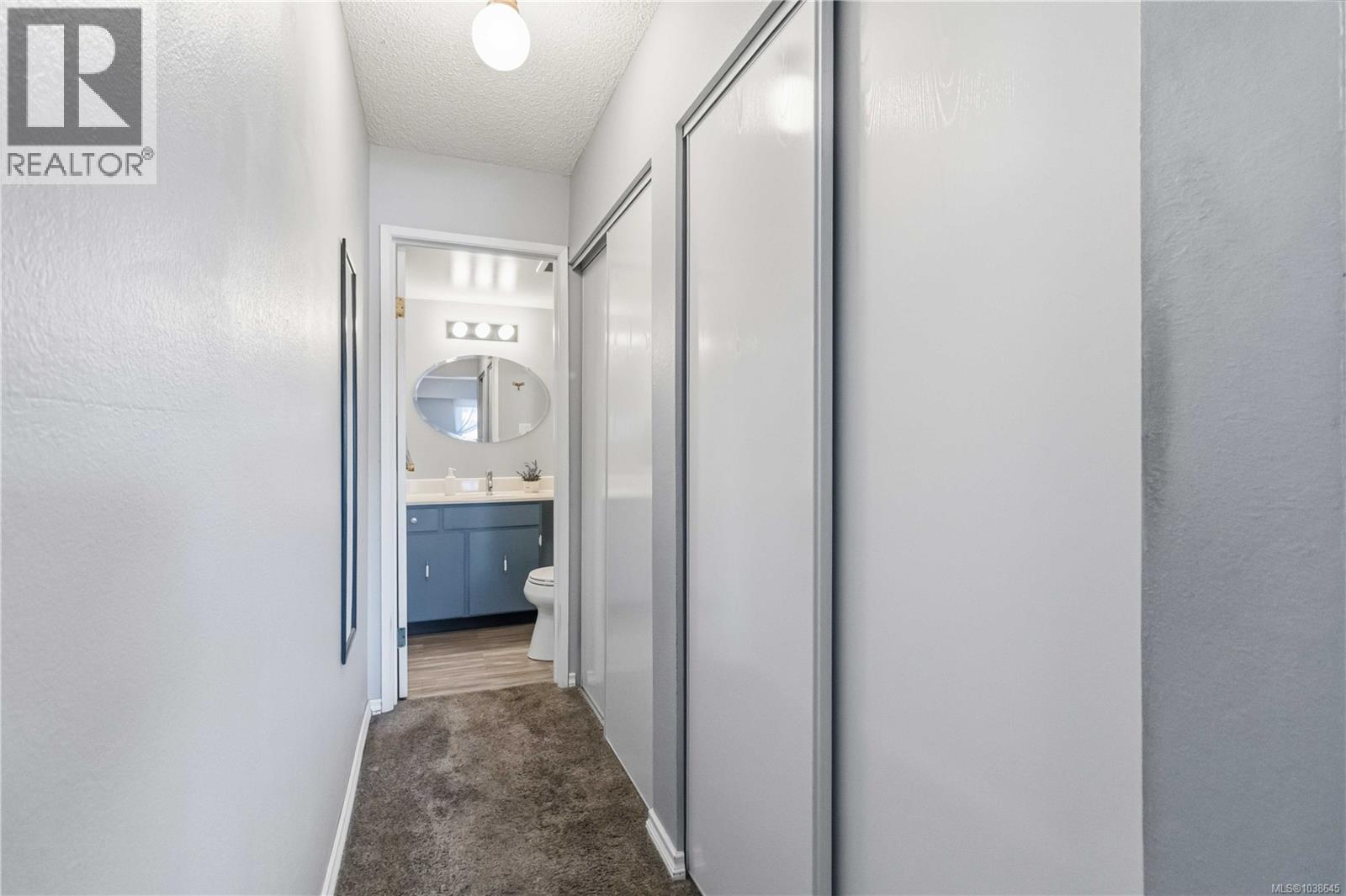 #203 1665 Oak Bay Ave - 20