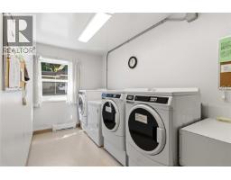 203 1665 Oak Bay Ave, Victoria, BC V8R1B5 Photo 36