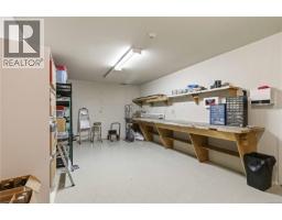 203 1665 Oak Bay Ave, Victoria, BC V8R1B5 Photo 38