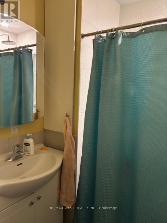 110 DARLINGSIDE DRIVE - 10