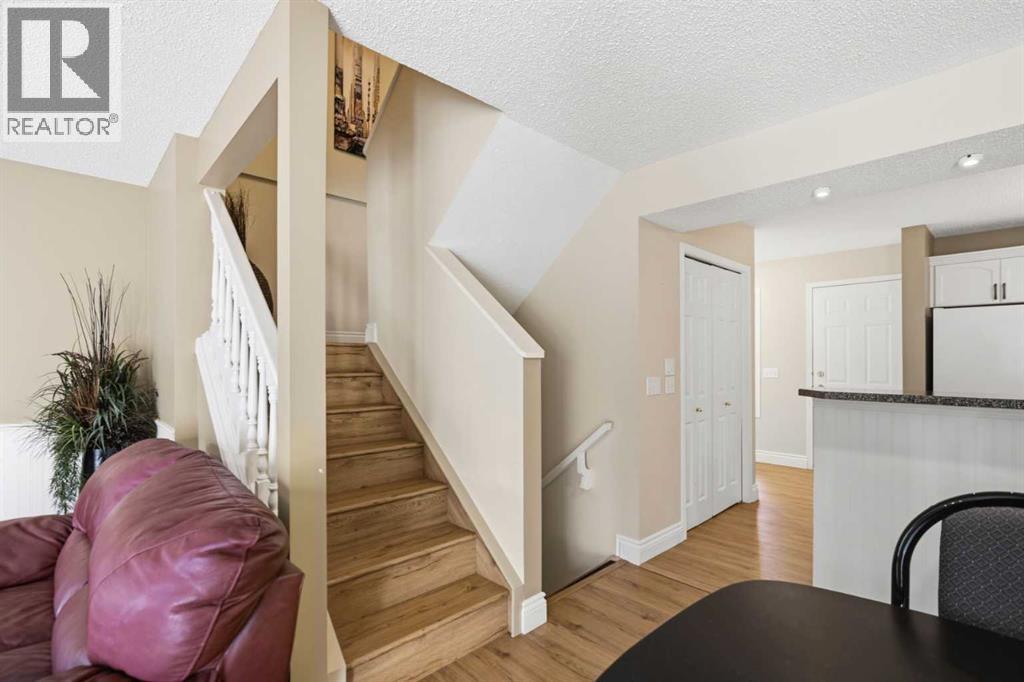 55 Cedarview Mews SW - 19