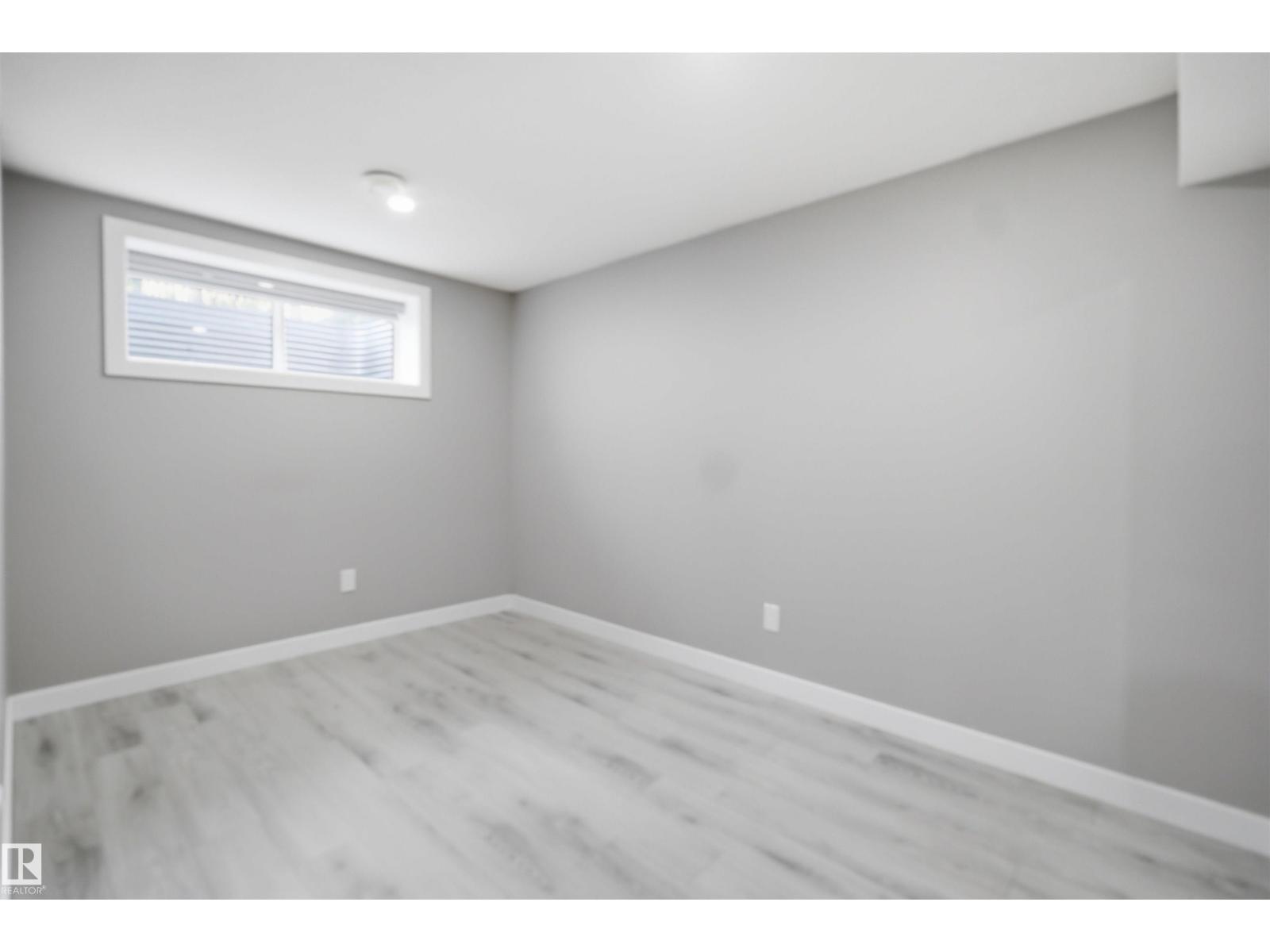 1234 DANIELS CR SW - 37