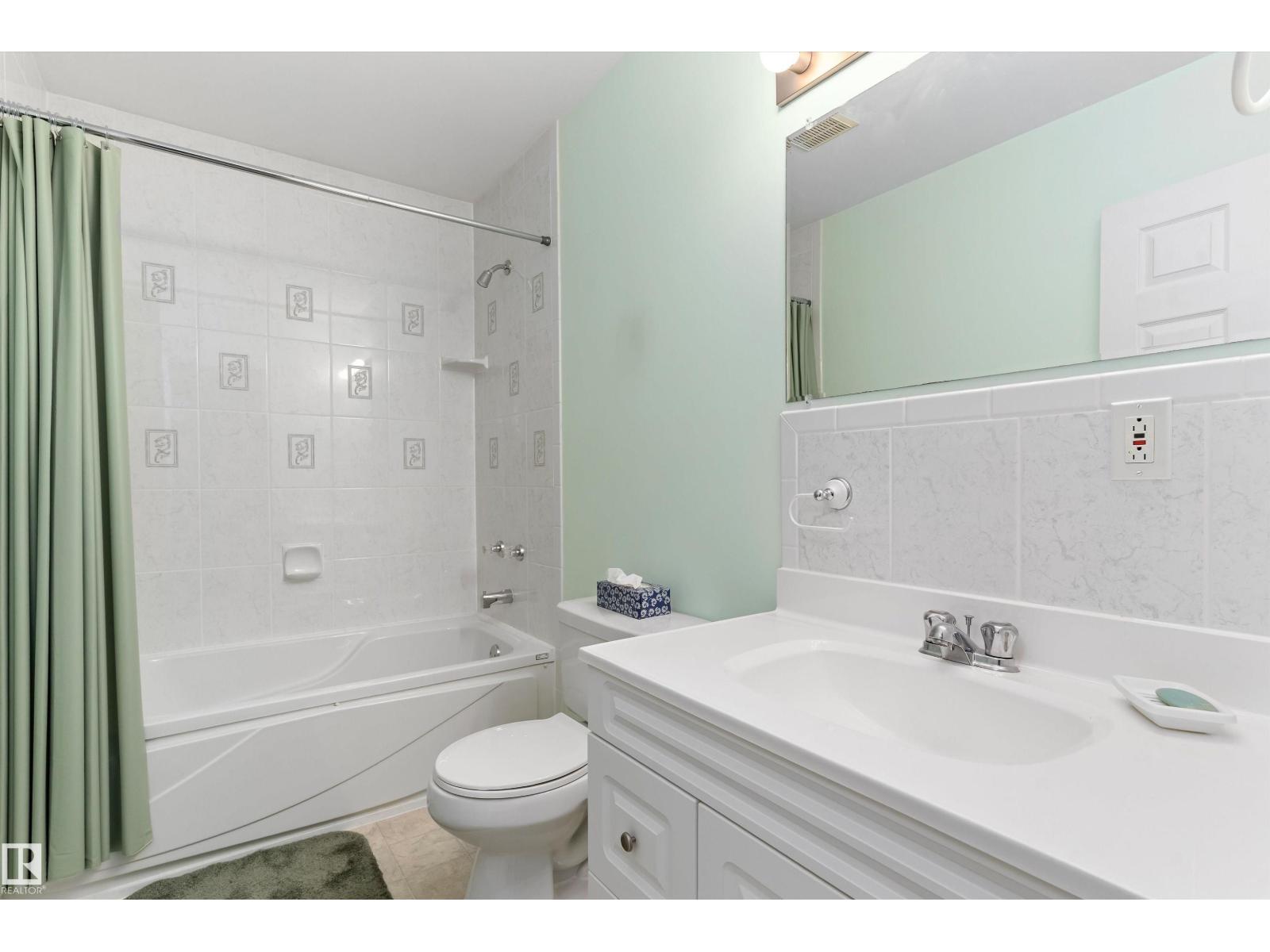 #10 52510 RGE ROAD 20 - 22